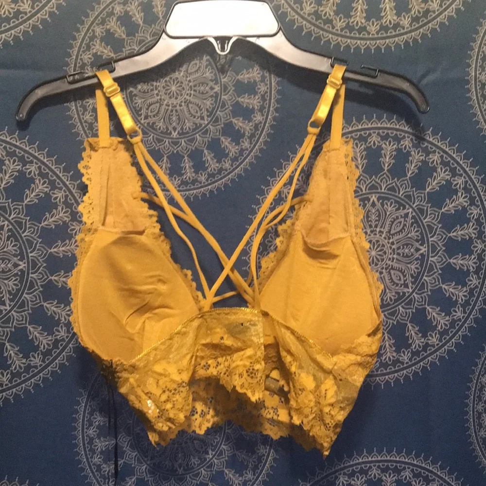 Nwt Doe & Rae bralette - Picture 2 of 2